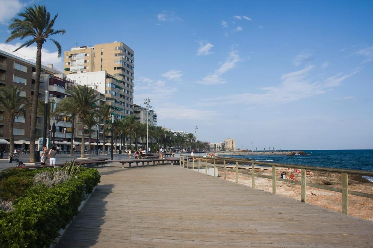 Homely Apartments Mar 3 Torrevieja Kültér fotó